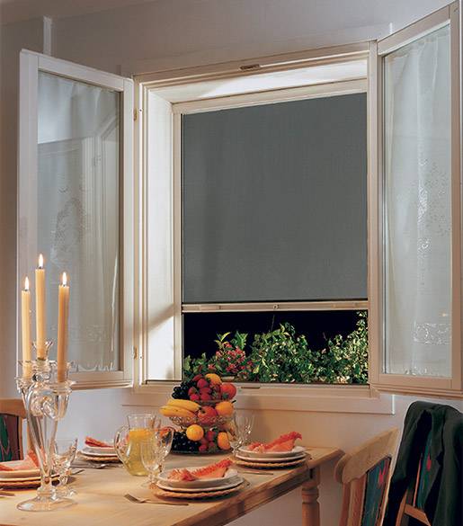 Réparation de volet roulant avec mousquetaire pour particuliers proche de Saint-Valéry-en-Caux 76